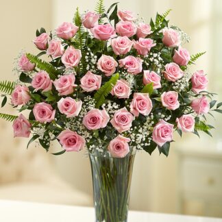 Ultimate Elegance Premium Long Stem Pink Roses
