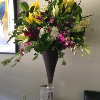 Tall LSU party flowers